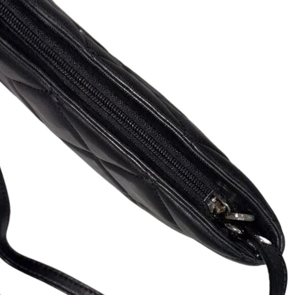 Michael Kors Webster Quilted Leather Wallet Crossbody Clutch in Black - Picture 4 of 7